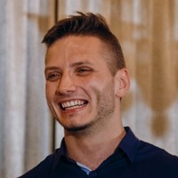 Максим Сушенцев