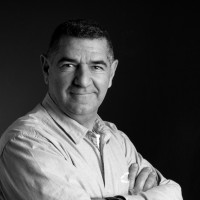 Elias KAMARATOS