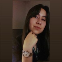 Ece Parlak