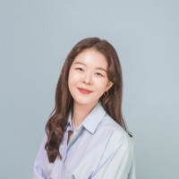 신유진