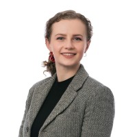 Simone M.