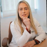 Camila Simões Krass