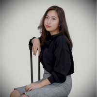 Jeslin Laurensia Tang