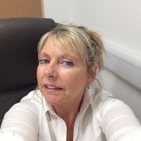 Julie Neesam