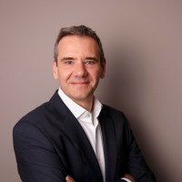 Carsten Schauer (邵卡森)