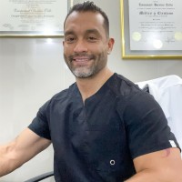 Dr. Emmanuel Barrios Tello