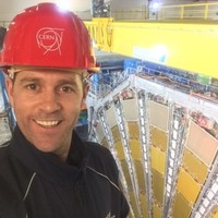 Neil Bromfield Gifiree Techiosh