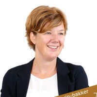 Karin Bakker