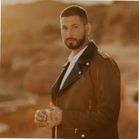 Max Ferro