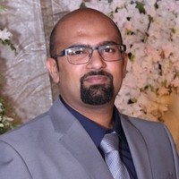 Moazzam Tariq