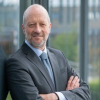 Dr. Burghard Schneider