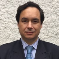 Antonio De La C.