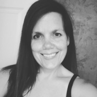 Lori F.