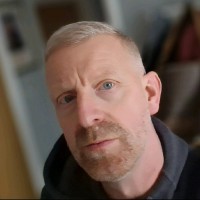 Steve Lewis