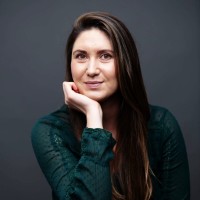 Amy Wells (Née De Magalhães)