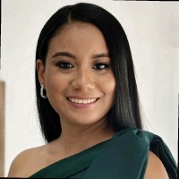 Stephany León