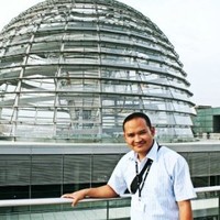 Santosh Giri