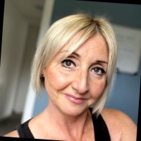 Helen Mitchinson