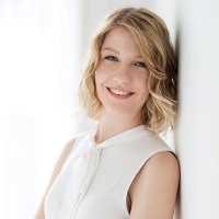 Laura Miklós