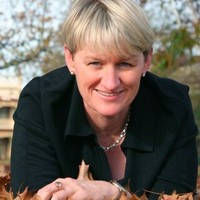 Julie Ryan