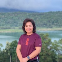 Reiny Tumbol