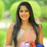 Charmi Lansakara