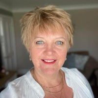 Paula Pym