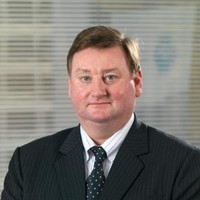 Peter James