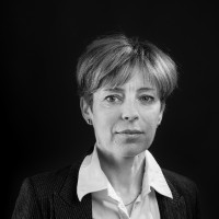 Yolande Poulou