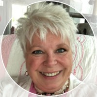 Karen M Ullrich