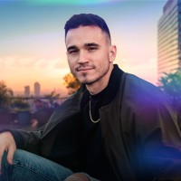 Chris Medeiros