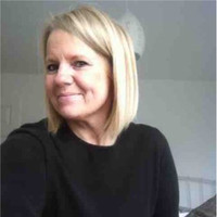 Joyce Edwards