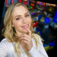 Mimie Lucas