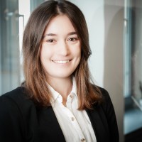 Dr. Julia Reichwald