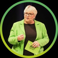 Simone Schwering
