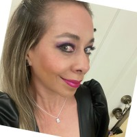 Monica De la Cruz