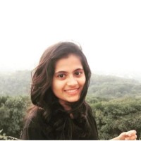 Smiti More