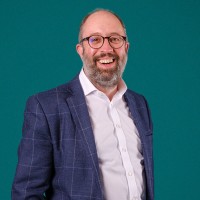 Simon Allen