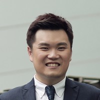 Larry Tan