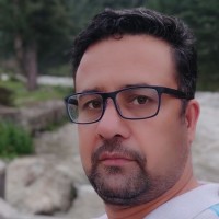 Dr Nazir