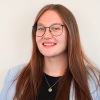 Nina Schult