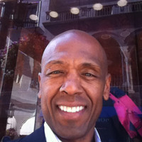 Kenneth Comer