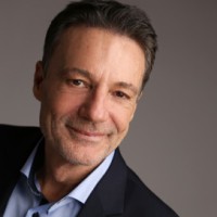 Roman Dr. Leuthner