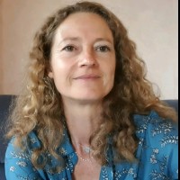 Stephanie Grosjean