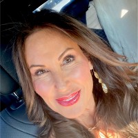 Faryl Oschin