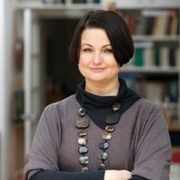 Yulia Meek