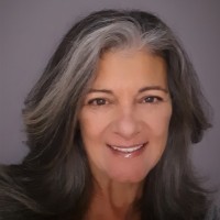 Francine Saumur