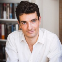Tim Bouverie