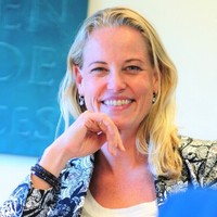 Karin Borst - Talen