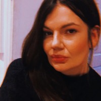 Stephanie Barnes